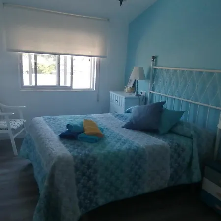 Piso con terraza en 1ª línea de playa Apartamento